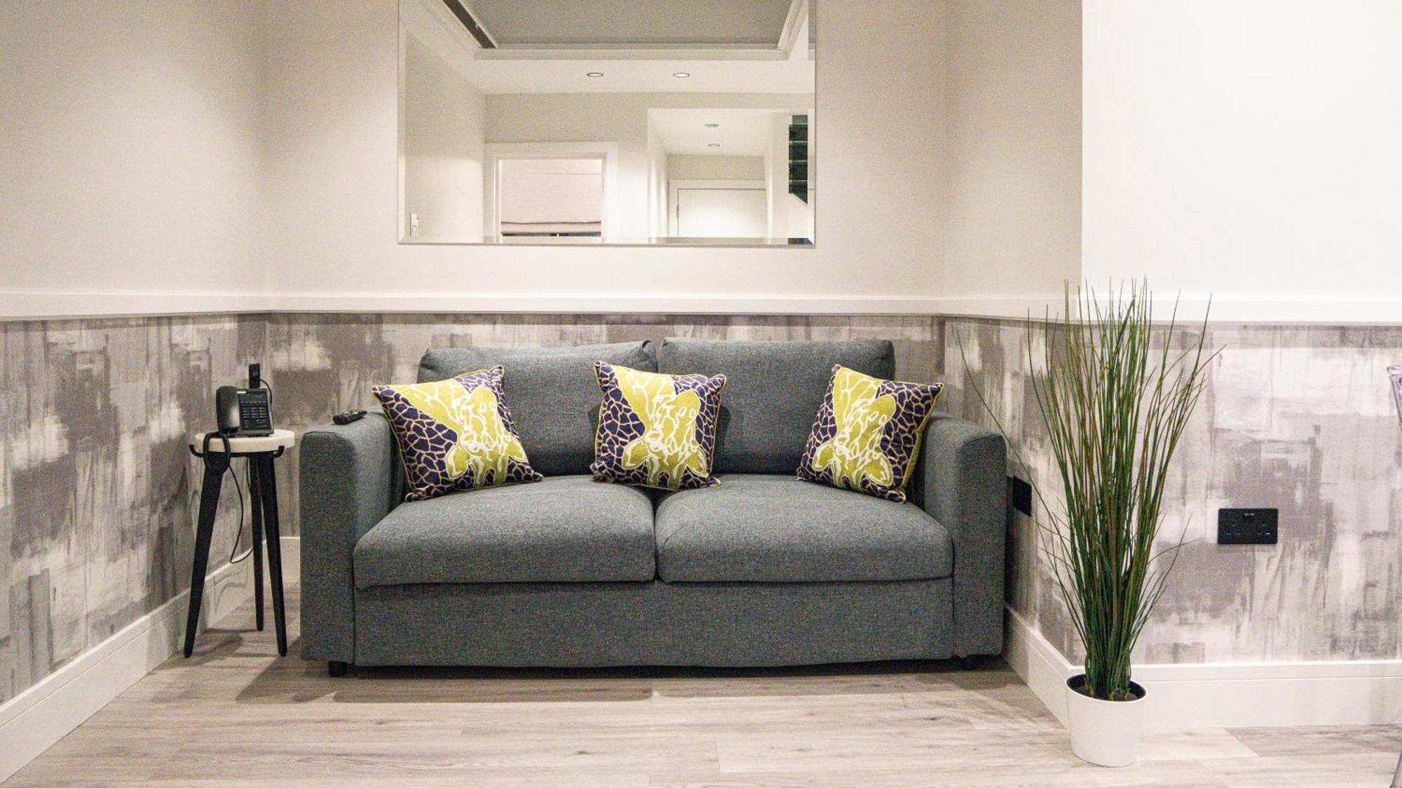 The Pillar Hotel London Exteriör bild